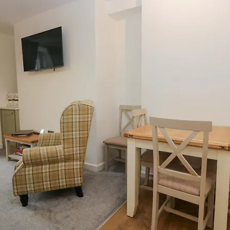 Bobtail Tatil Evi Kendal